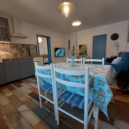 Appartamento Postaja 33